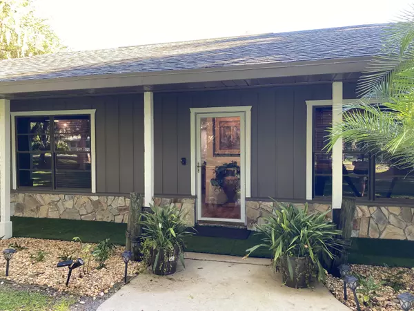 Fort Pierce, FL 34982,2401 Dade RD