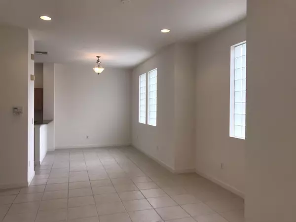 West Palm Beach, FL 33401,880 Millbrae CT 6