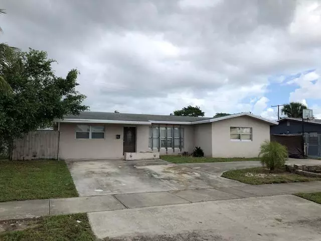 121 NW 17 CT, Pompano Beach, FL 33060