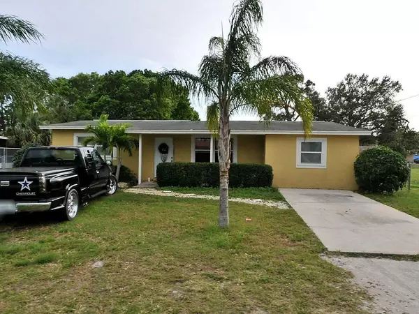 117 Garden AVE, Fort Pierce, FL 34982