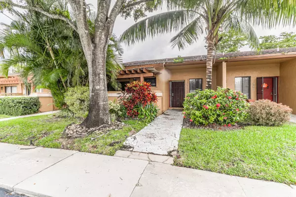 905 NW 79th TER 905, Plantation, FL 33324