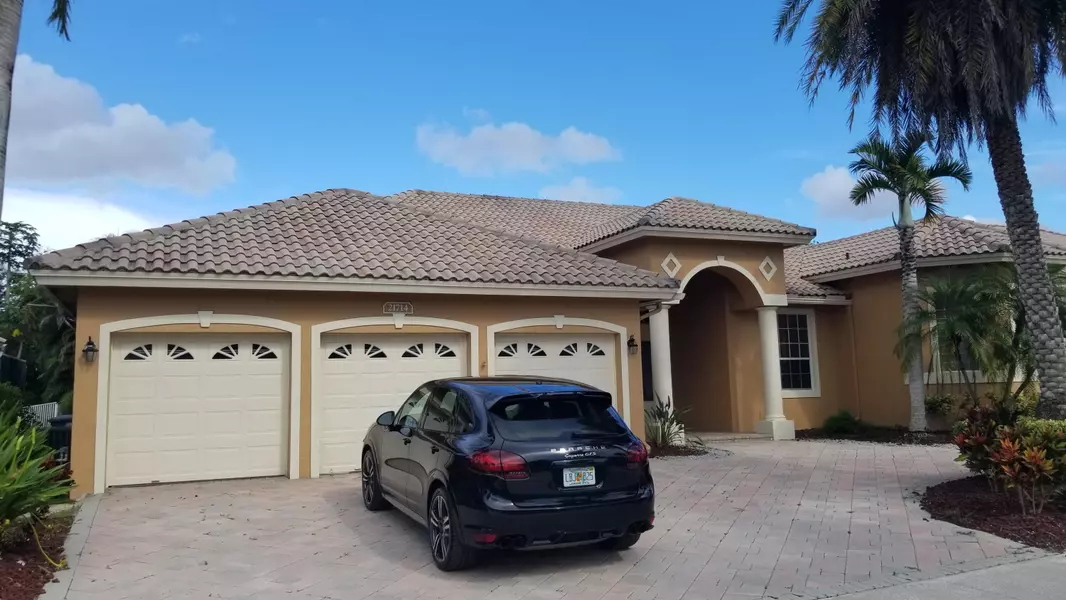 21714 Marigot DR, Boca Raton, FL 33428