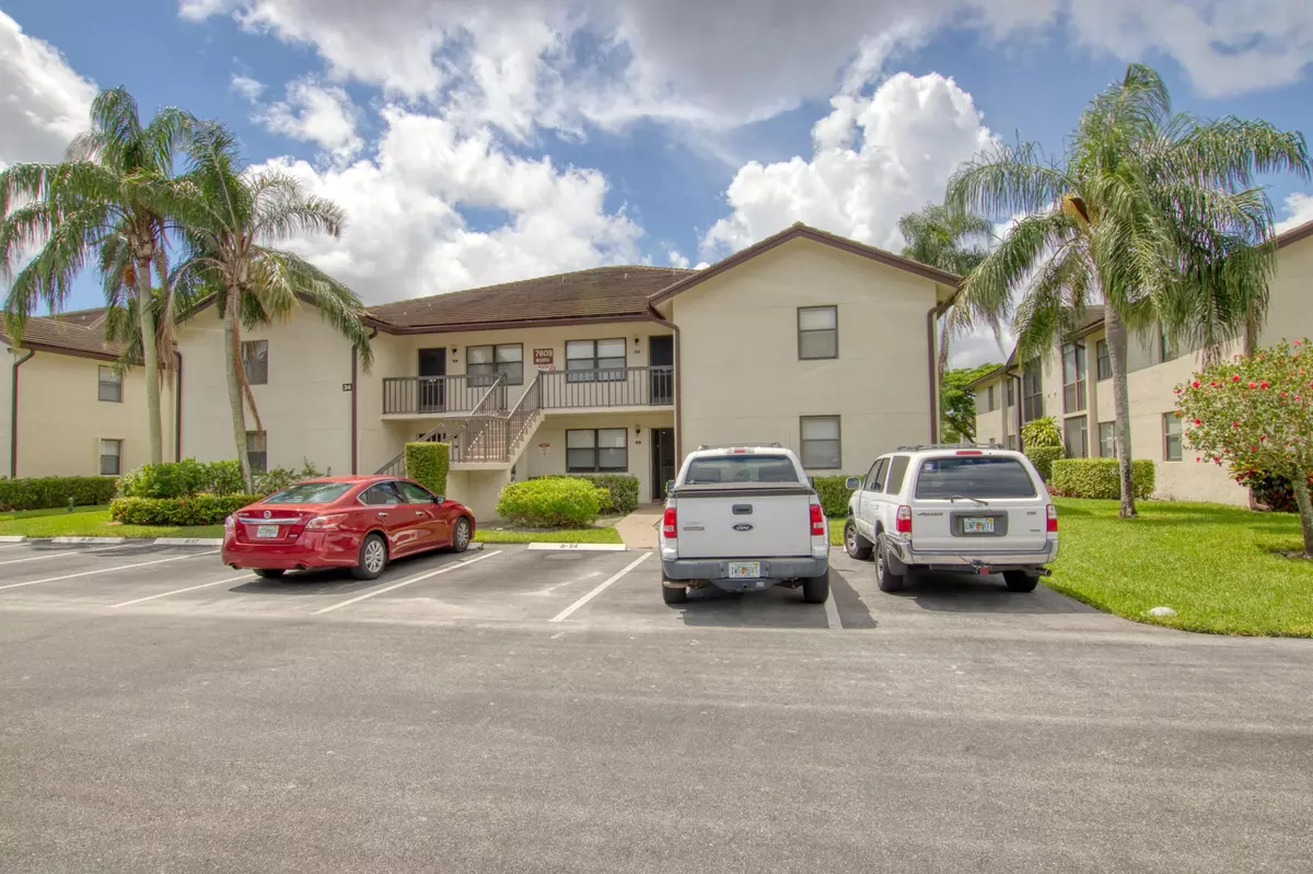 Lake Worth, FL 33467,7609 Tahiti LN 104