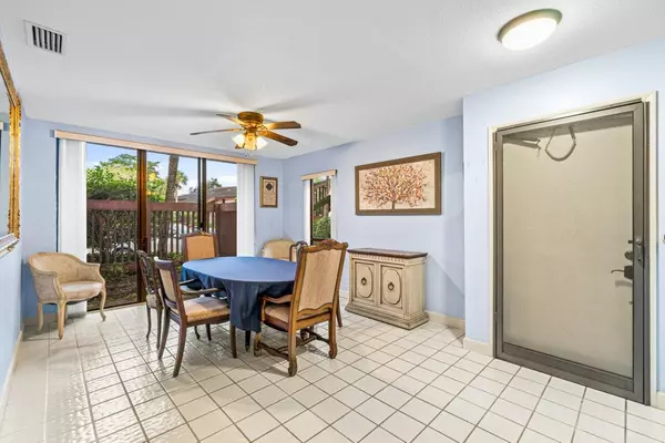 Boca Raton, FL 33428,9358 Sabal Ridge CIR C