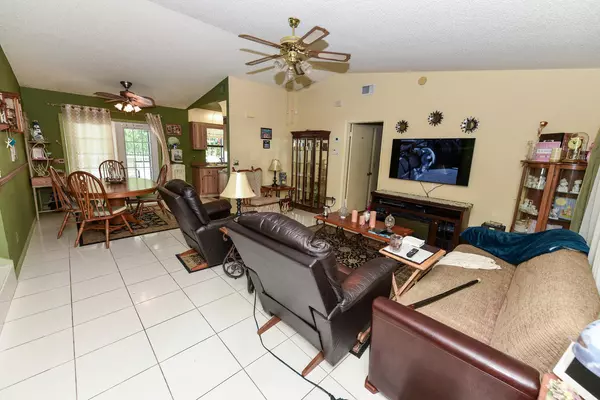 The Acreage, FL 33470,16319 E Wiltshire DR