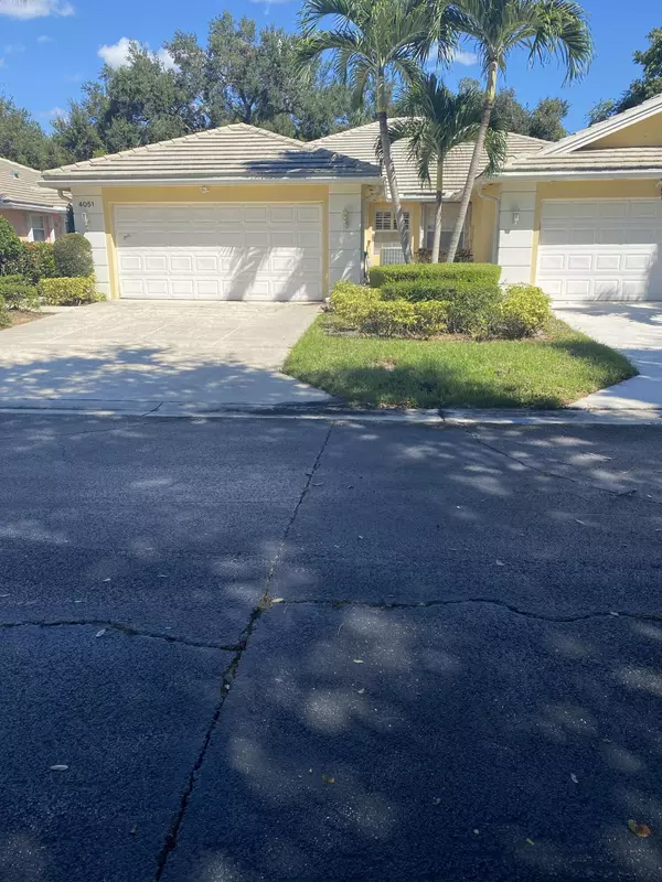 4051 Grove Point RD, Palm Beach Gardens, FL 33410