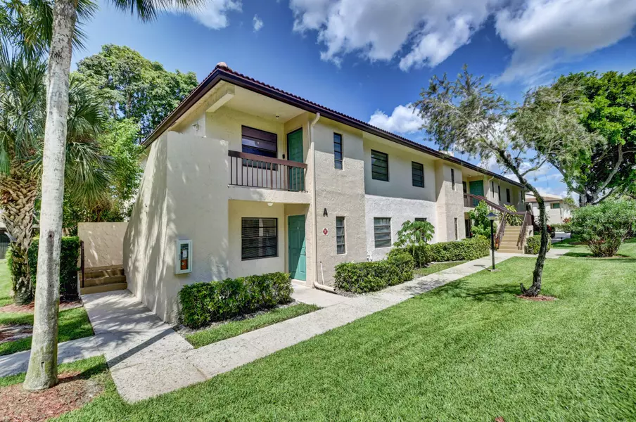 21699 Cypress RD 17a, Boca Raton, FL 33433