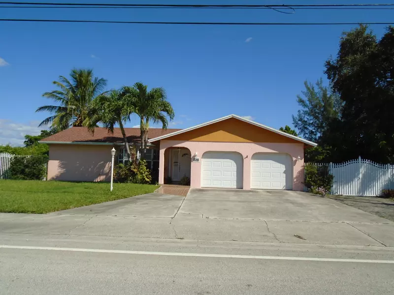 2277 Summit BLVD, West Palm Beach, FL 33406