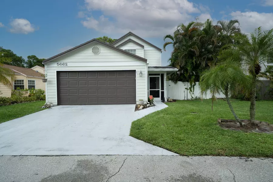 5662 Dewberry WAY, West Palm Beach, FL 33415