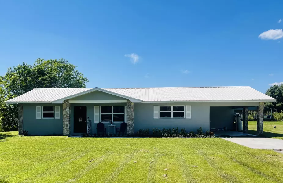 311 SW 72nd TER, Okeechobee, FL 34974