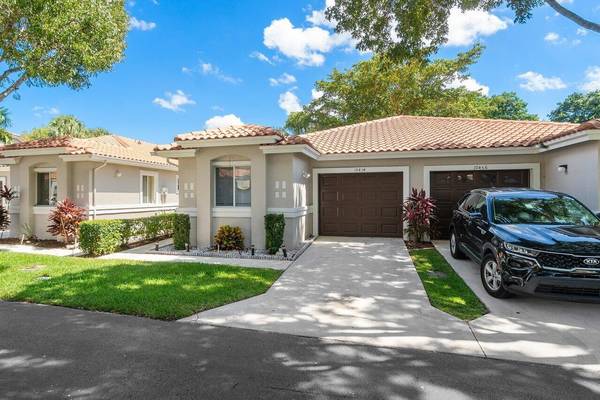 10434 Lake Vista CIR, Boca Raton, FL 33498