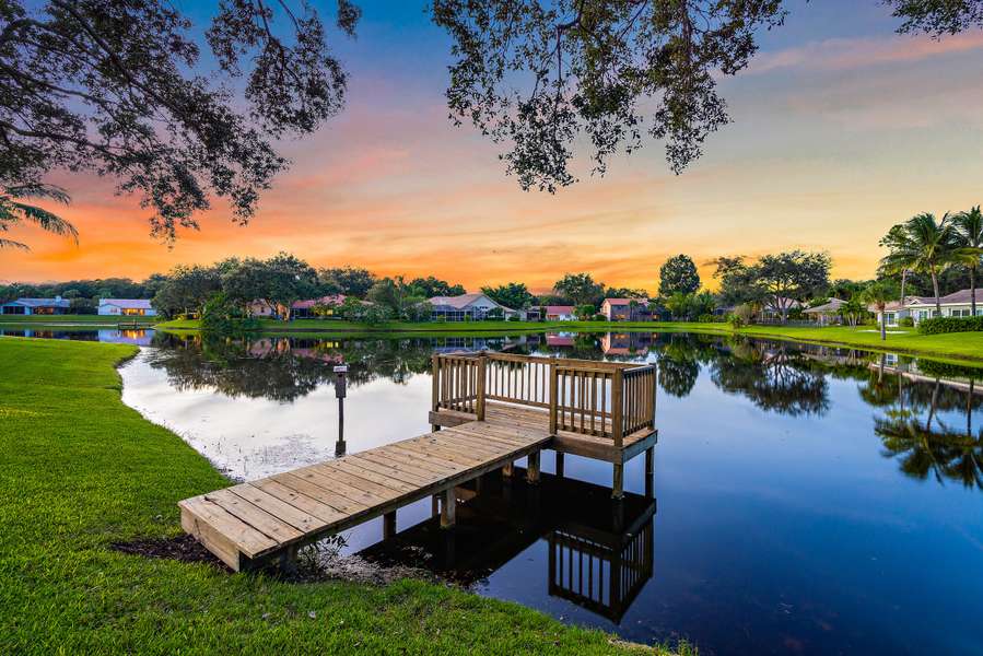 6561 Woodloch CT, Jupiter, FL 33458