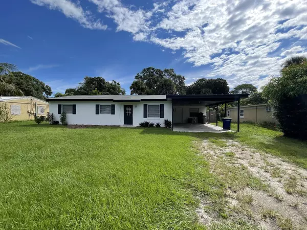 Fort Pierce, FL 34947,2004 S 30th ST