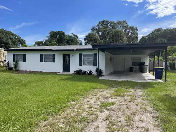 Fort Pierce, FL 34947,2004 S 30th ST