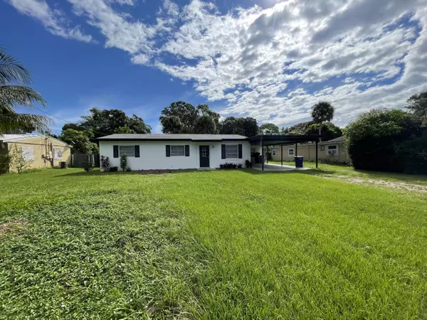 Fort Pierce, FL 34947,2004 S 30th ST