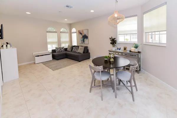 Delray Beach, FL 33484,16130 Poppyseed CIR 1301