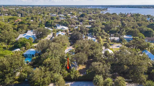 Stuart, FL 34994,0 SW Halpatiokee ST