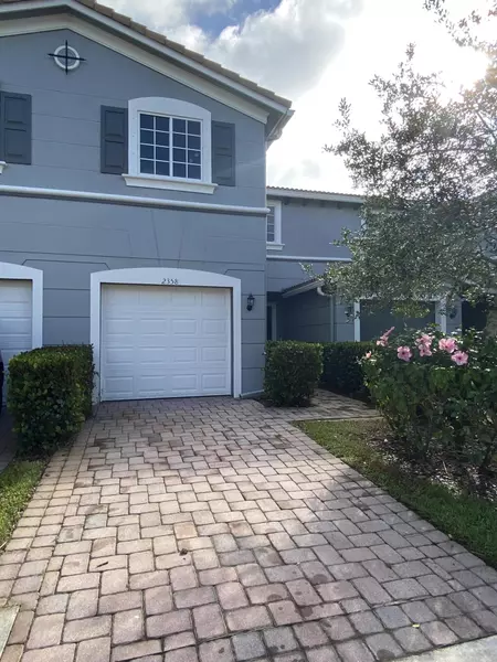 2358 SW Marshfield CT, Port Saint Lucie, FL 34953