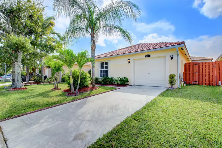 6615 Spring Garden Run, Lake Worth, FL 33463