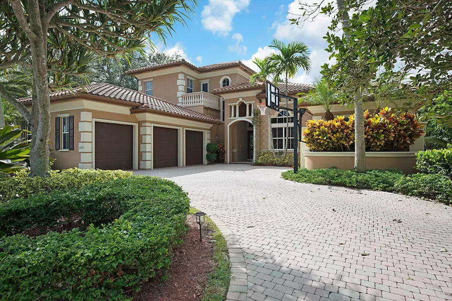 17725 Circle Pond CT, Boca Raton, FL 33496