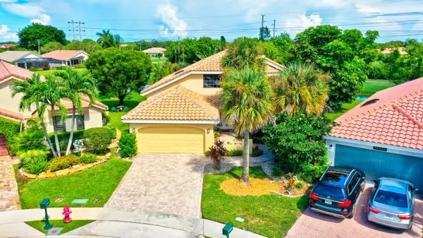 Boca Raton, FL 33428,21020 Cottonwood DR