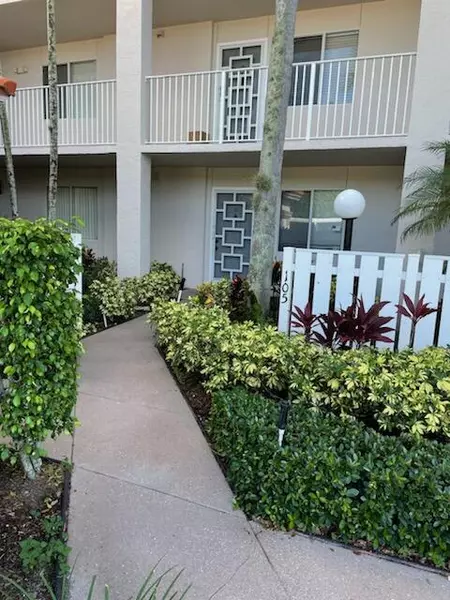 6112 Huntwick TER 105, Delray Beach, FL 33484