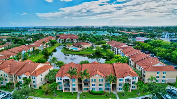 712 Villa CIR, Boynton Beach, FL 33435