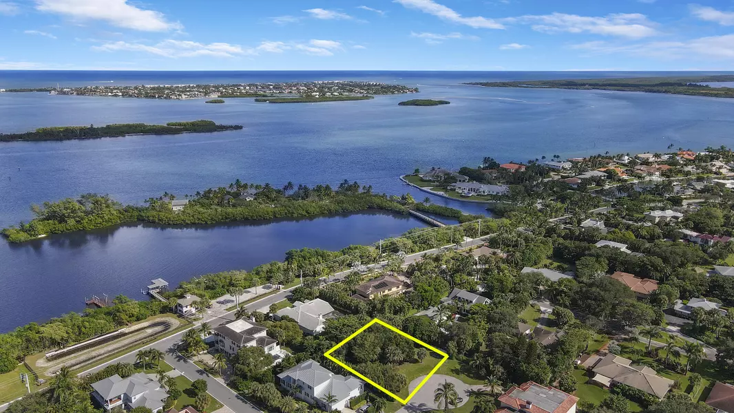 0 Marguerita RD, Sewalls Point, FL 34996