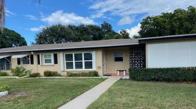 1022 Circle DR C, Delray Beach, FL 33445