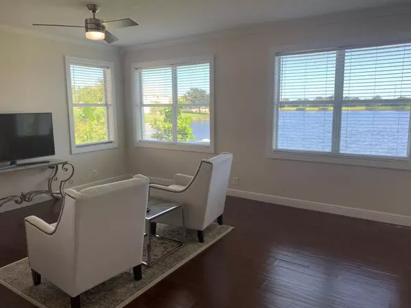 Vero Beach, FL 32968,694 Carriage Lake WAY