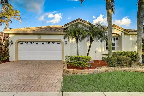 7852 NW 77 AVE, Tamarac, FL 33321