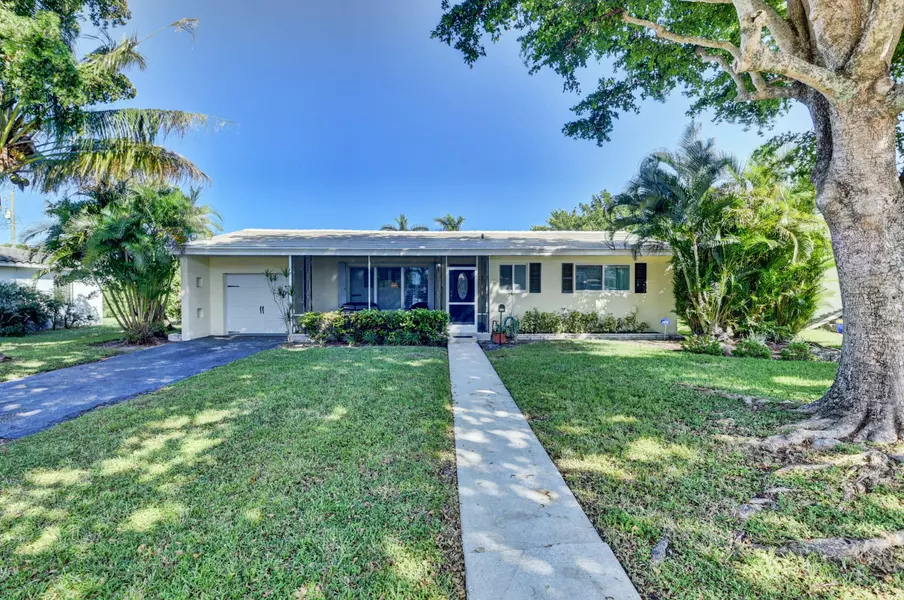 105 NE 16th ST, Delray Beach, FL 33444