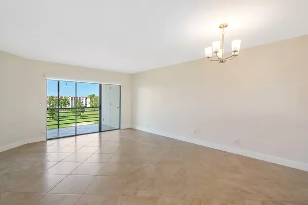 Lake Worth, FL 33467,3661 Via Poinciana 513