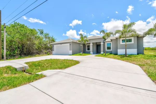 Port Saint Lucie, FL 34953,508 SW Bradshaw CIR