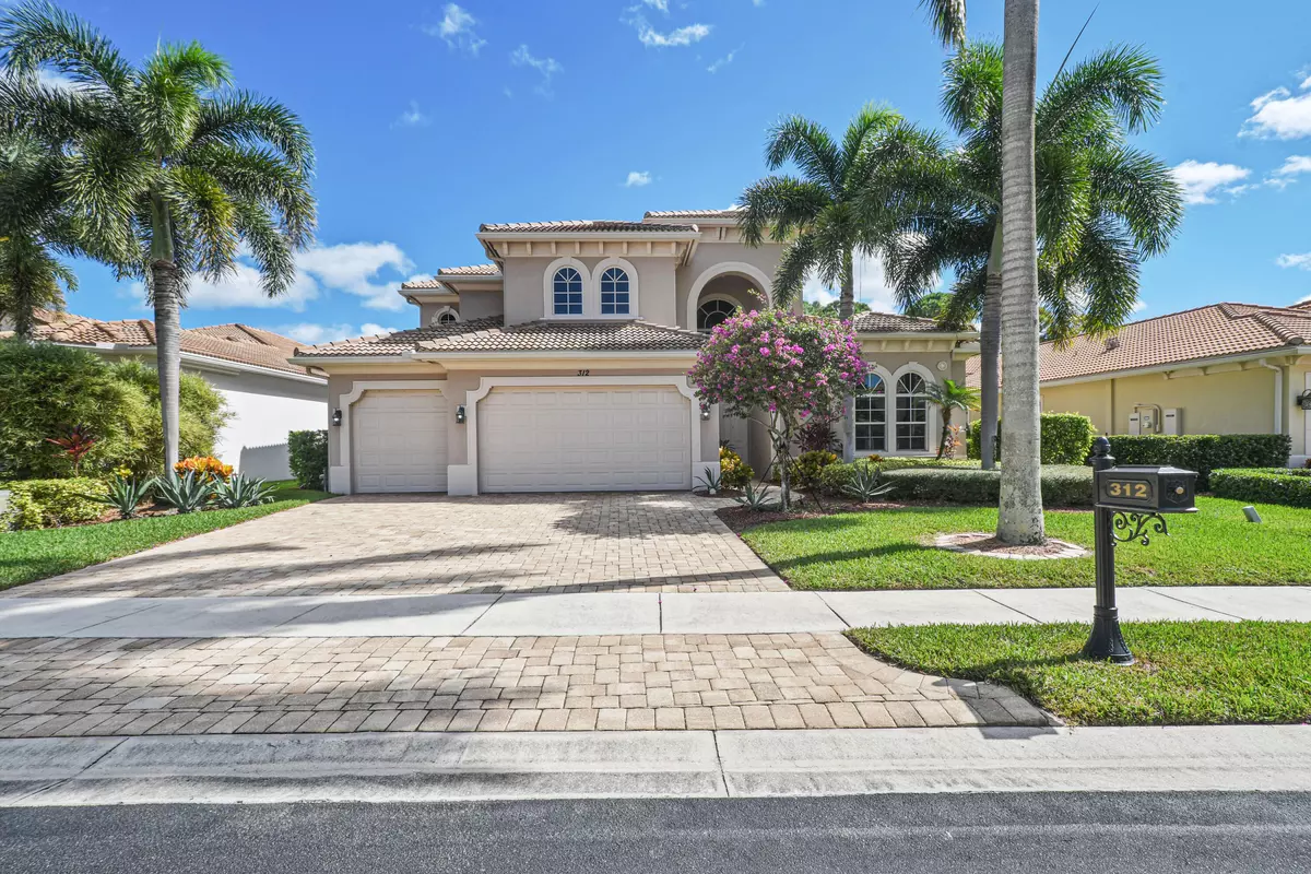 Palm Beach Gardens, FL 33410,312 Charroux DR