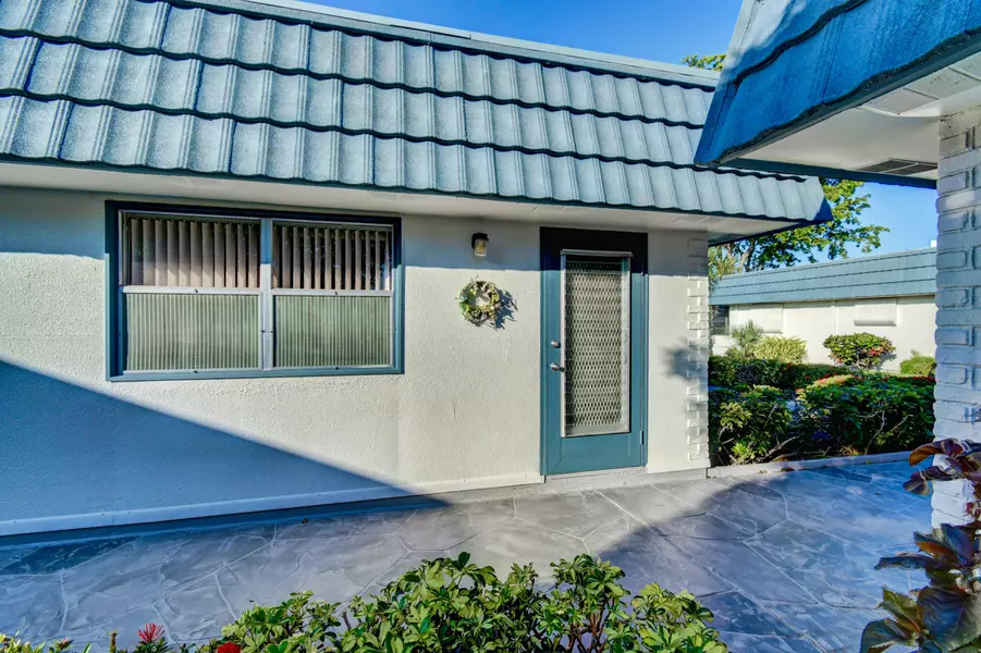 39 Waterford B 39 B, Delray Beach, FL 33446