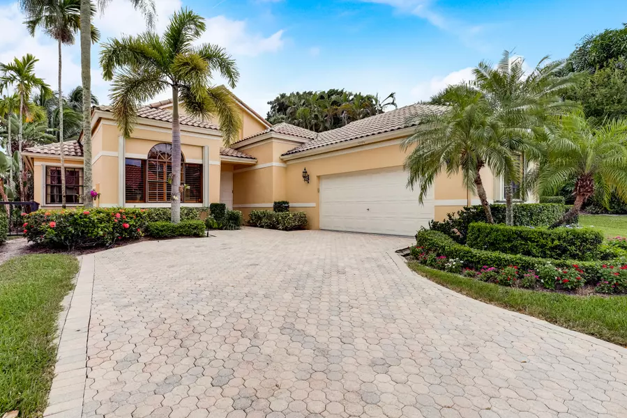 10206 Dover Carriage LN, Lake Worth, FL 33449