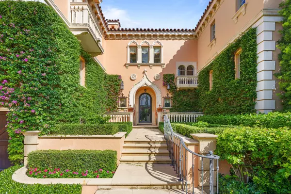 331 Australian AVE 2, Palm Beach, FL 33480