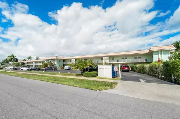 North Palm Beach, FL 33408,117 Lehane TER 203