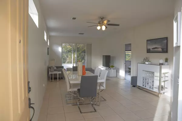 Port Saint Lucie, FL 34986,256 SW Manatee Springs WAY