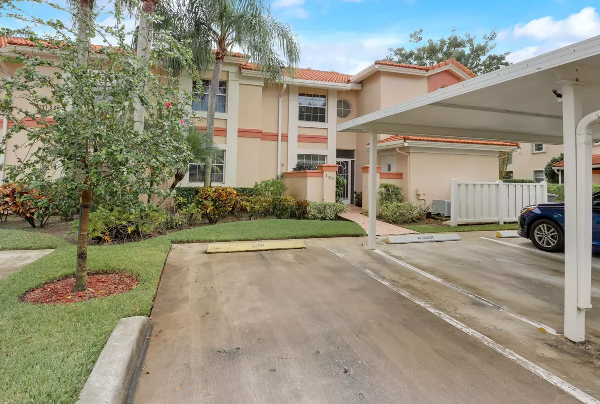 Boynton Beach, FL 33437,7031 Summer Tree DR 102