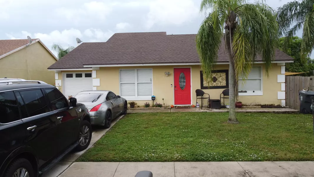 5505 Priscilla LN, Lake Worth, FL 33463