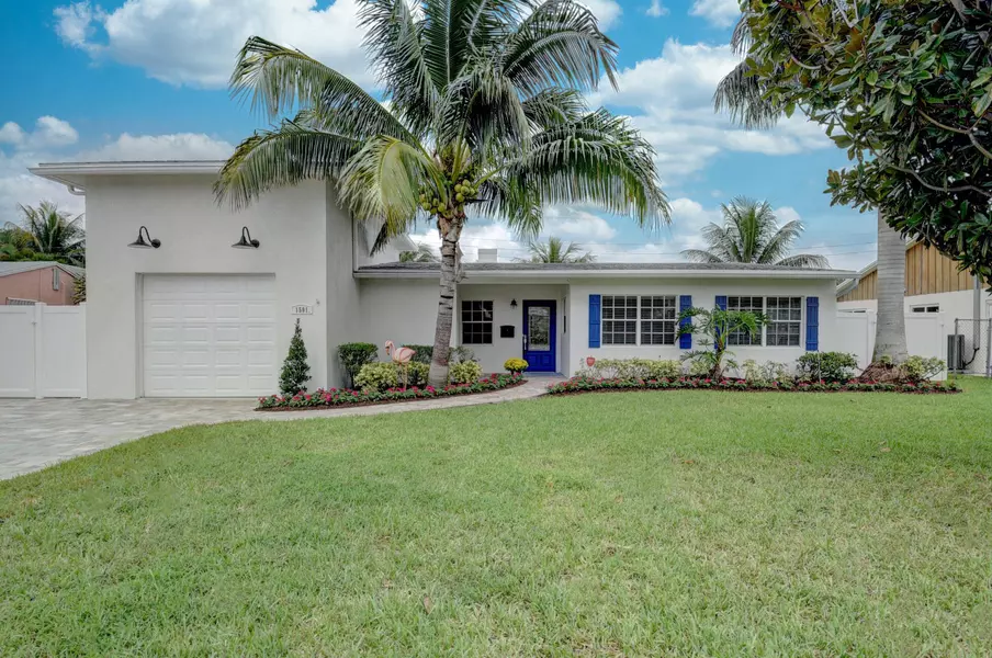 1501 Dale LN, Delray Beach, FL 33444