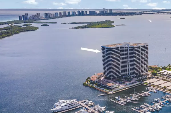 North Palm Beach, FL 33408,100 Lakeshore DR 2051 & 2053
