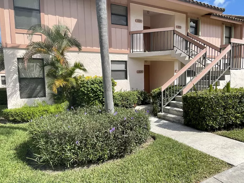 3350 Jaywood TER J124, Boca Raton, FL 33431