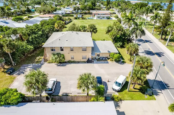 Fort Pierce, FL 34949,1821 Seaway DR