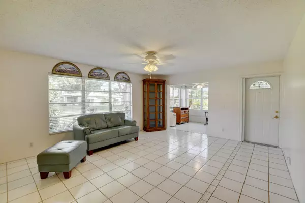 Delray Beach, FL 33445,1065 E Circle Terrace D