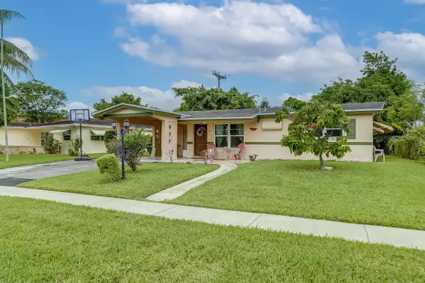 3627 NW 34 ST, Lauderdale Lakes, FL 33309