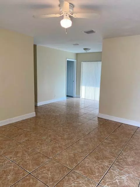 Delray Beach, FL 33444,1502 SW 3rd ST