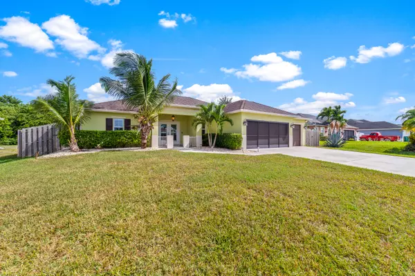 Port Saint Lucie, FL 34953,229 SW Quick CIR